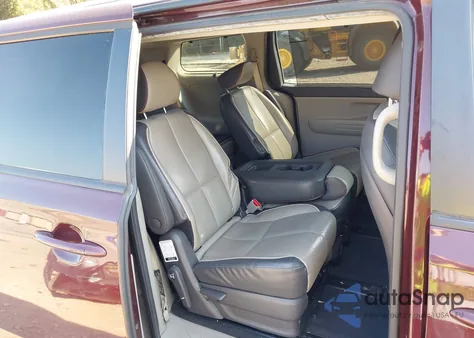 2017 Kia Sedona Lx из США, поврежденный, VIN KNDMB5C12H6333144